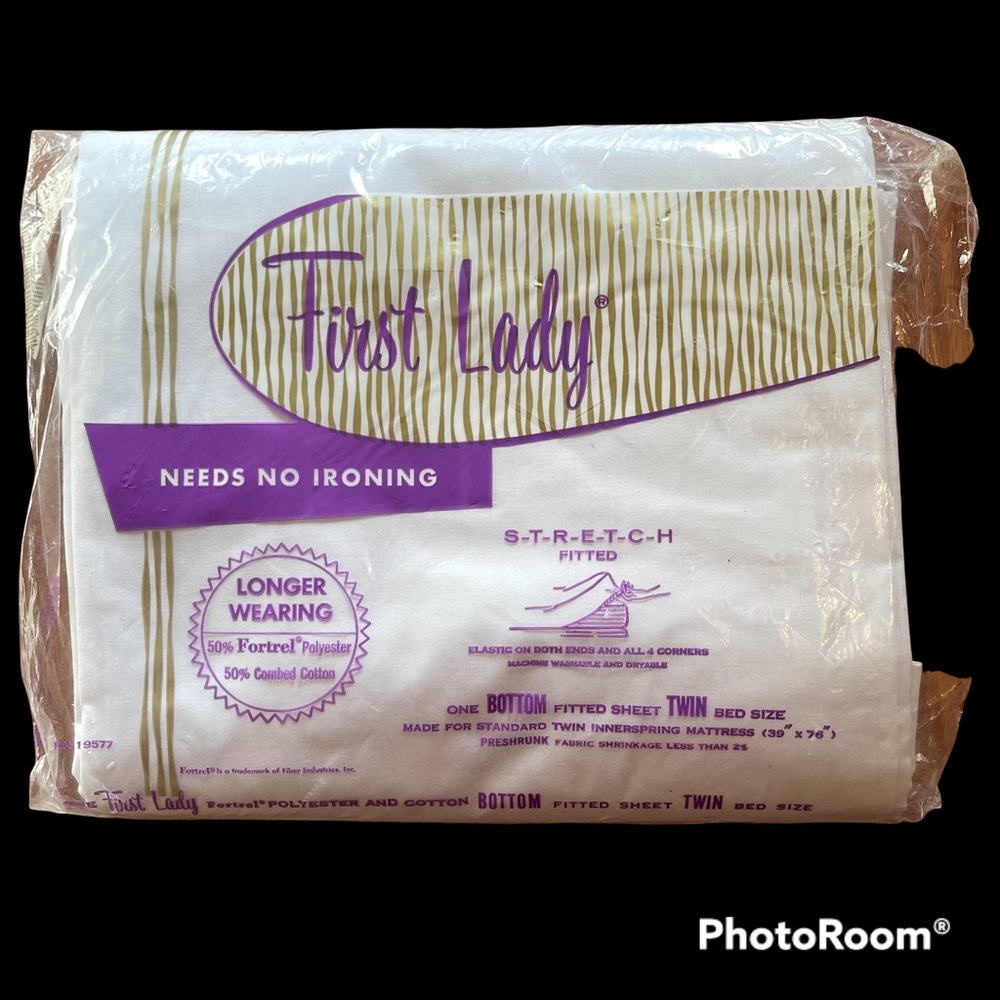 VTG Twin White Fitted Bottom Sheet, No Iron, First Lady, NIP
